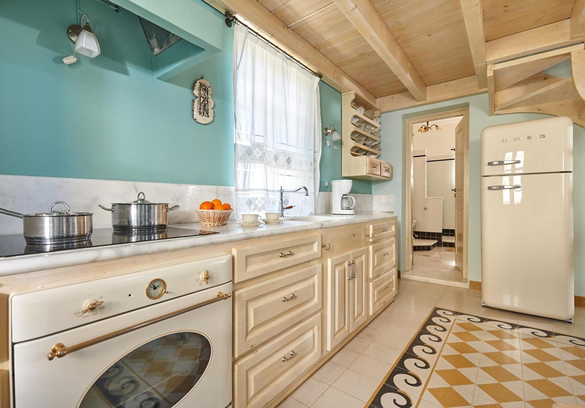 Orelia Cretan Deluxe Apartments Kamilari Luaran gambar
