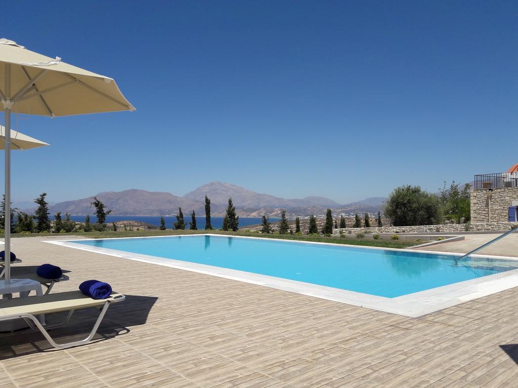 Orelia Cretan Deluxe Apartments Kamilari Luaran gambar