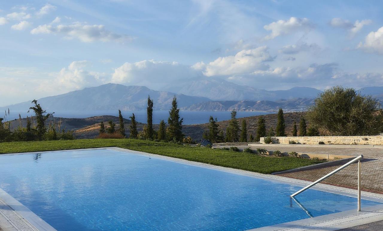 Orelia Cretan Deluxe Apartments Kamilari Luaran gambar